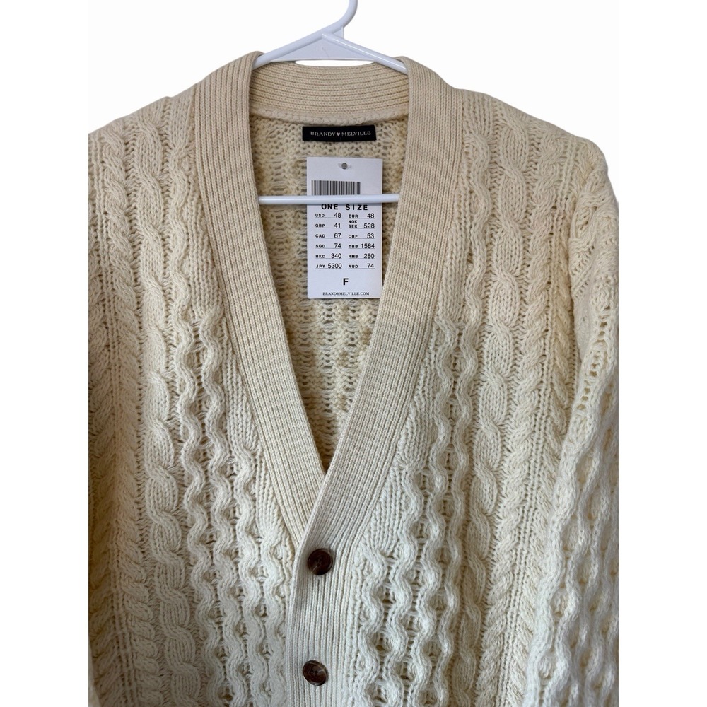 Brandy Melville Eva Heavy Wool Cable Knit Cardigan Ivory Women's Size O/S - Picture 3 of 13